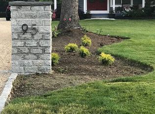 95 River Rd, Great River, NY 11739