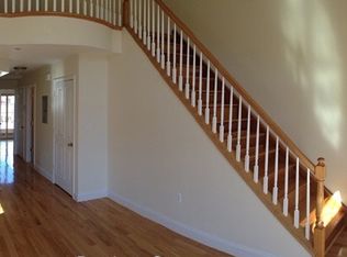 3029 12th St APT 2, Astoria, NY 11102