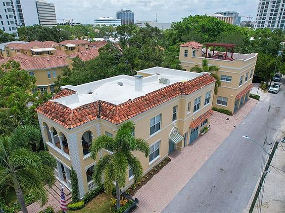 3rd image of 535 Palm Ave