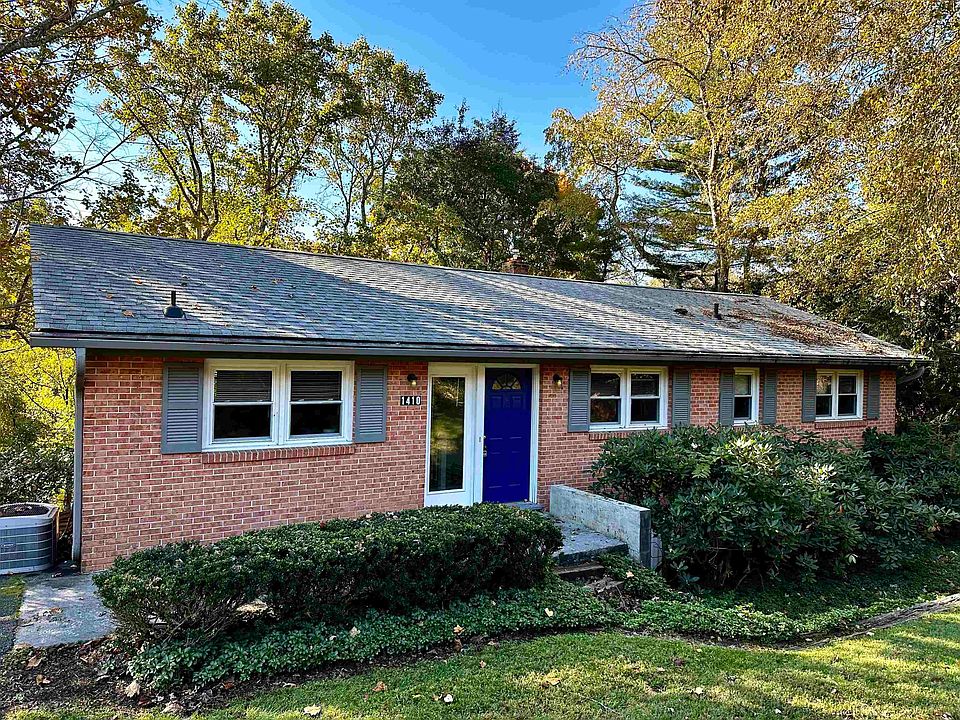 1st image of 1410 Locust Ave