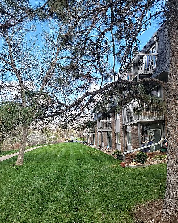 2nd image of 309 E Highline Cir APT 302