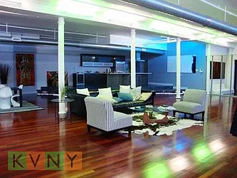 Rented by KVNY Soho