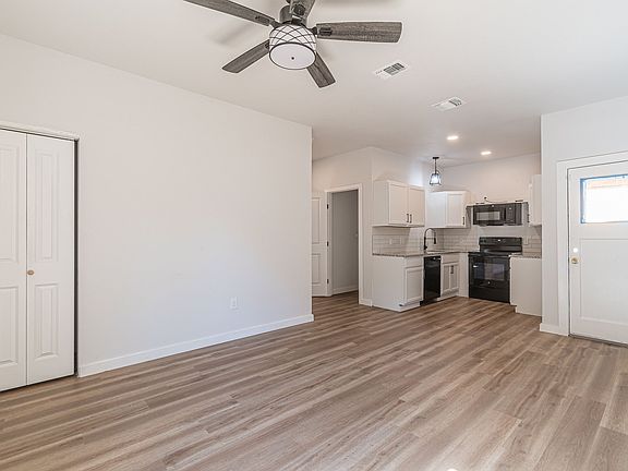 5th image of 1222 Virginia Blvd #202
