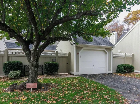 12 Sylvan Ridge #12, Middlefield, CT 06481