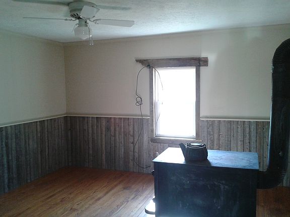 5th image of 107 Frog Hollow Ln