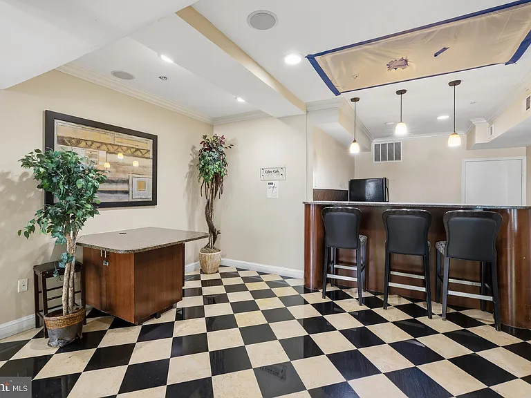 501 Hungerford Dr #144 — Photo 41