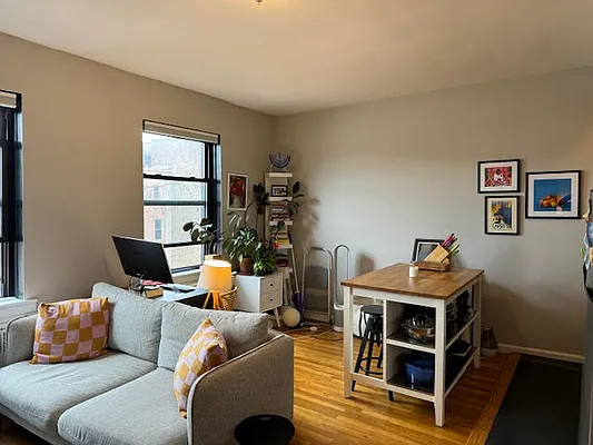 Rented by Friedman Roth Realty | media 5