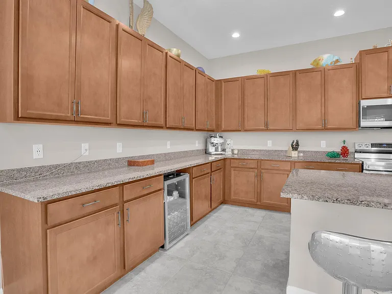 15866 Orchard Dr — Photo 35
