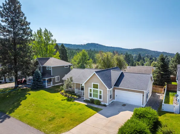 214 Stage Ridge Rd, Bigfork, MT 59911