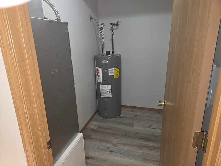 2424 Park Ave #3 — Photo 5