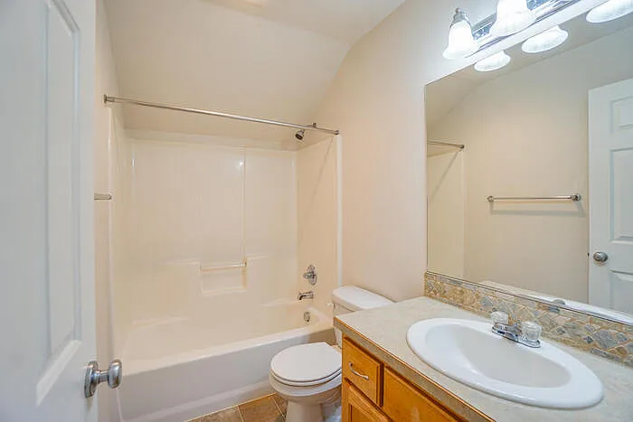 5109 NE 48th Cir — Photo 33