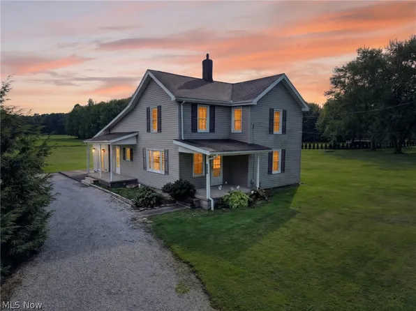 5654 Chestnut St, Andover, OH 44003