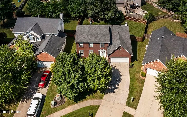 5212 Charlbury Ct — Photo 2