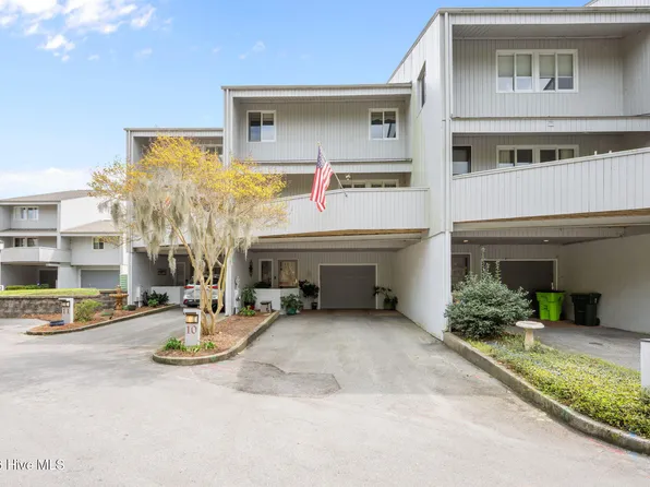 10 Batts Hill Road, New Bern, NC 28562