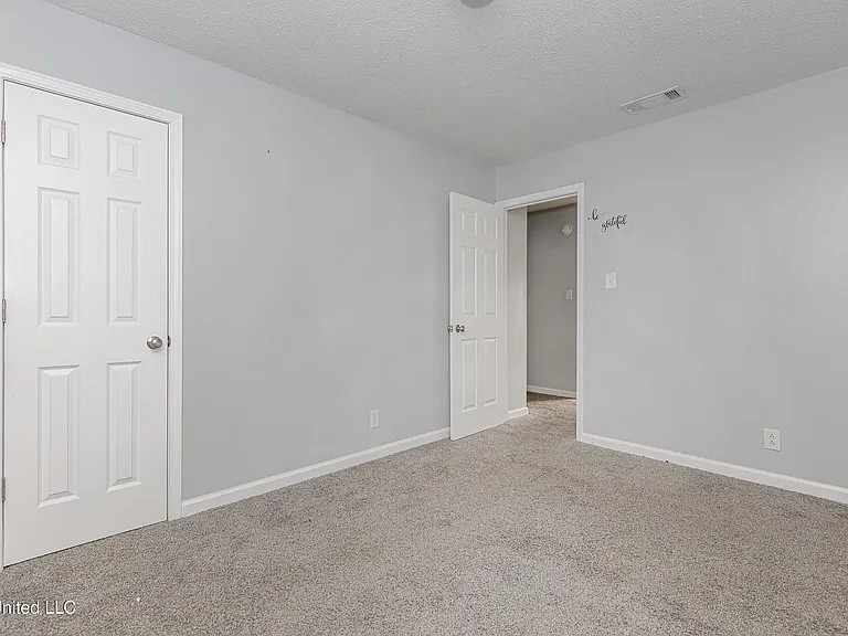 3419 Hospital Rd #11 — Photo 6