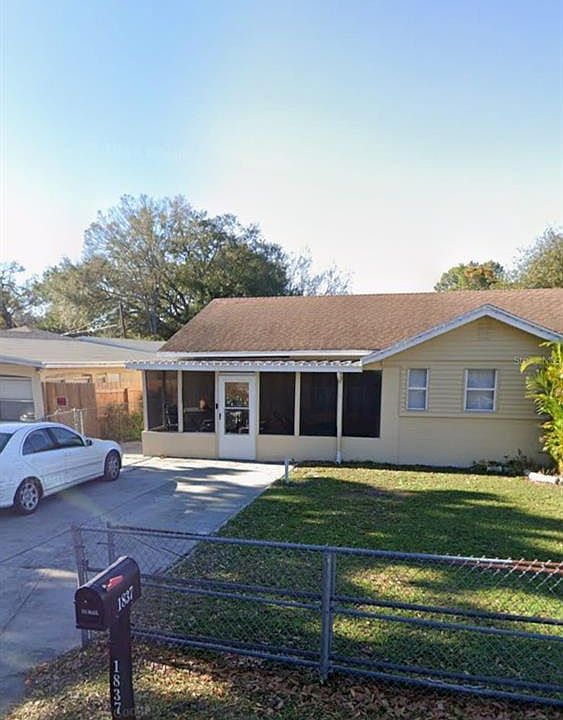 1st image of 1837 Lynncrest Rd