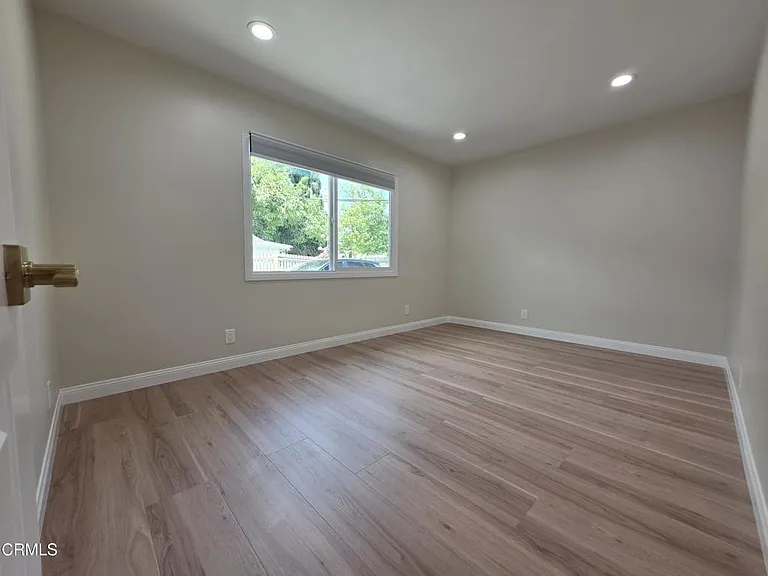 6829 Murietta Ave — Photo 20