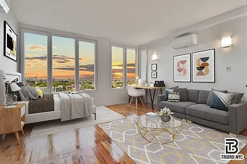 17 Somers St Photo 1