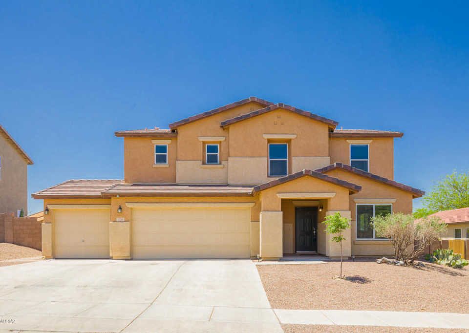1st image of 572 E Sterling Canyon Dr