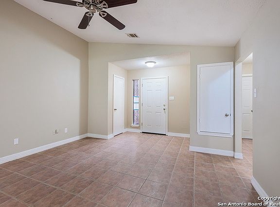 2nd image of 5622 Baffin Dr