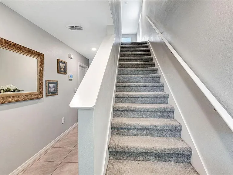 2942 Rock Sound St — Photo 20