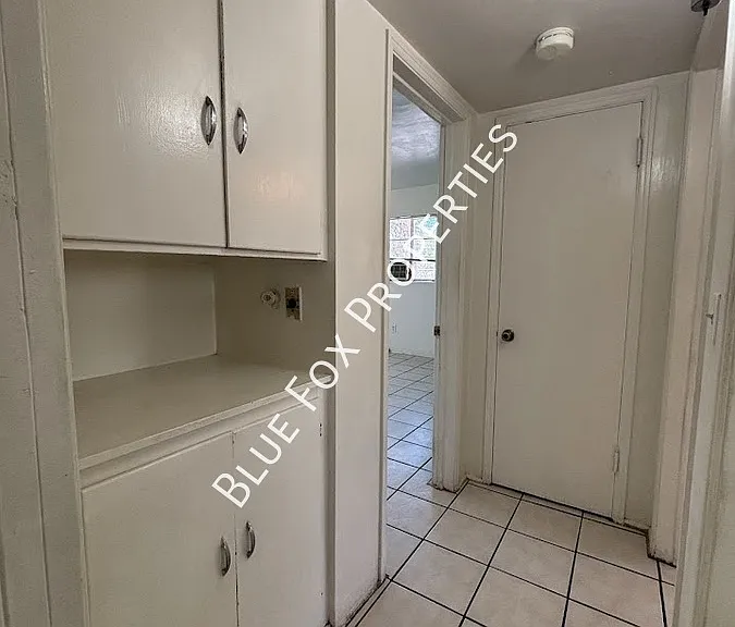 949 N Montezuma Ave #1 — Photo 9