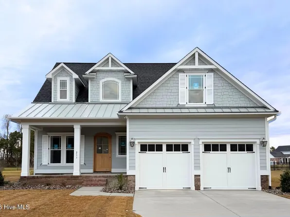 218 Windswept Lane, Beaufort, NC 28516