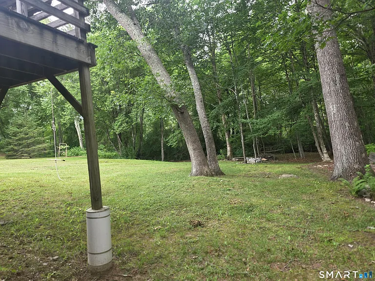 15 Elizabeth Dr — Photo 29