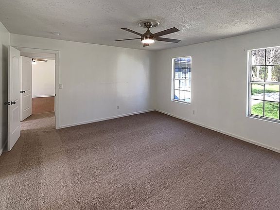 3rd image of 305 Mauney St