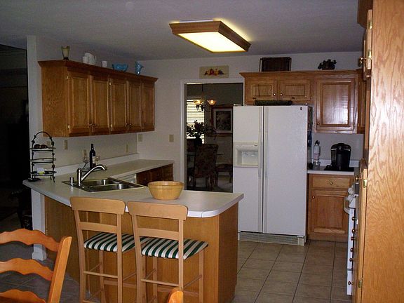Kitchen with lots of storage
