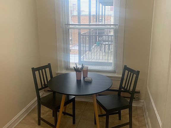 4th image of 3719 N Southport Ave APT 217