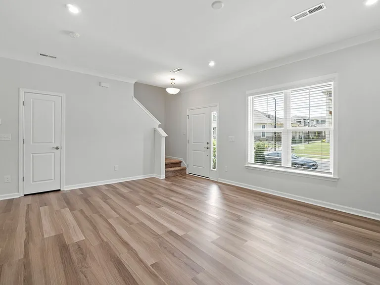 21136 Annabelle Pl — Photo 6