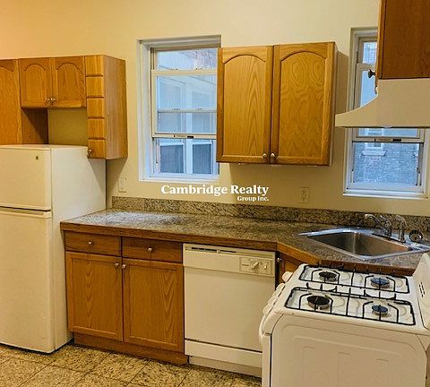 2nd image of 38 Hemenway St #7T