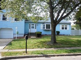 626 Sycamore Ln, North Brunswick, NJ