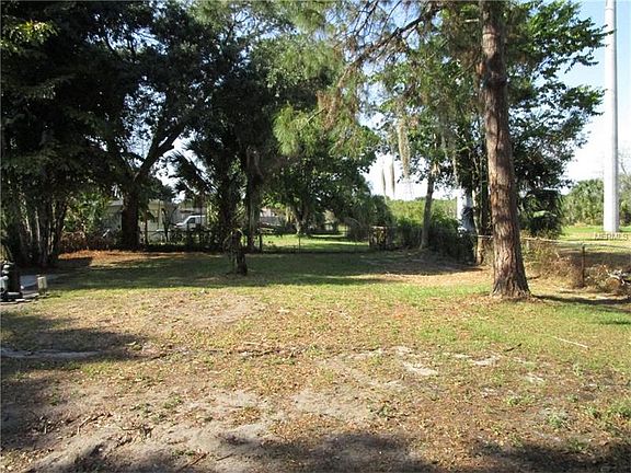 2nd image of 325 Country Club Dr