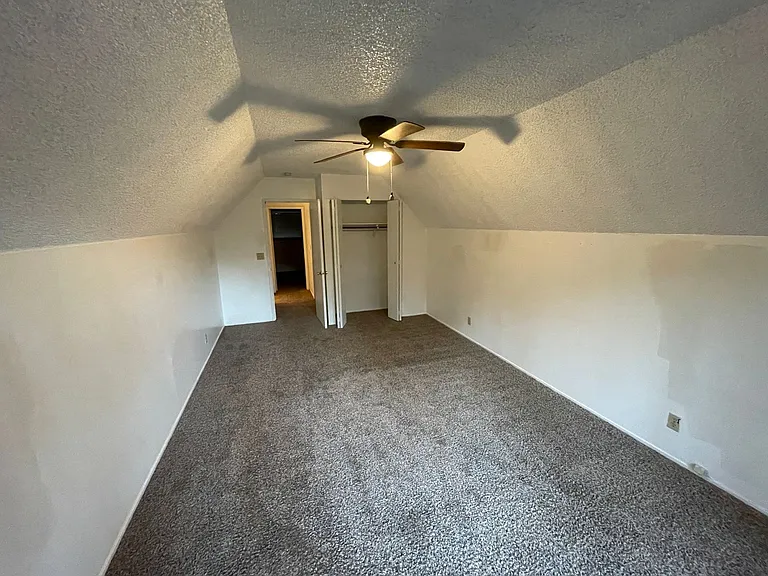14107 Norwich Cir — Photo 30