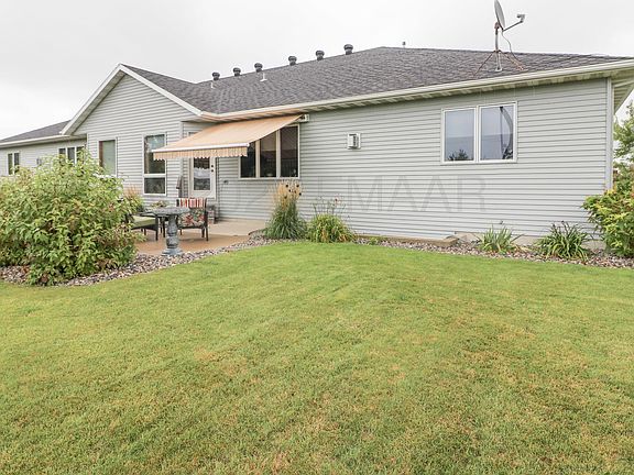 4th image of 3551 Woodbury Park Dr S