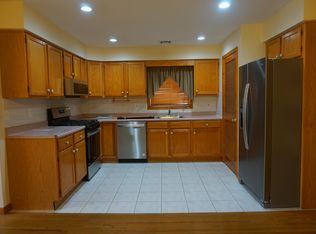 79 Fillmore St, Newark, NJ 07105