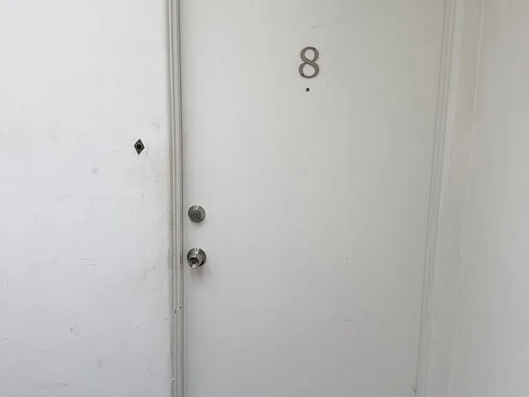 149 S Spalding Dr — Photo 11