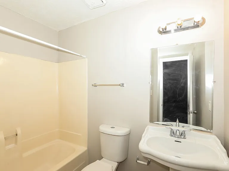 8194 Canyon Forge Dr — Photo 12
