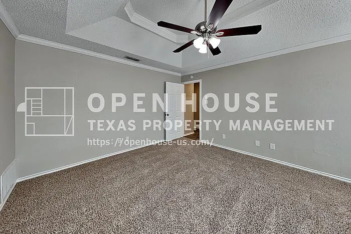 6880 Hickory Hollow Ln — Photo 8
