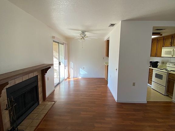 3rd image of 11330 Fair Oaks Blvd #204A
