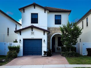 3558 W 108th Ter, Hialeah, FL 33018
