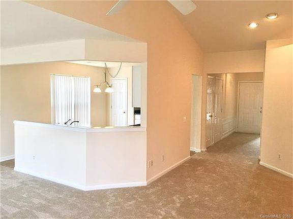 4th image of 1416 Sagestone Ct