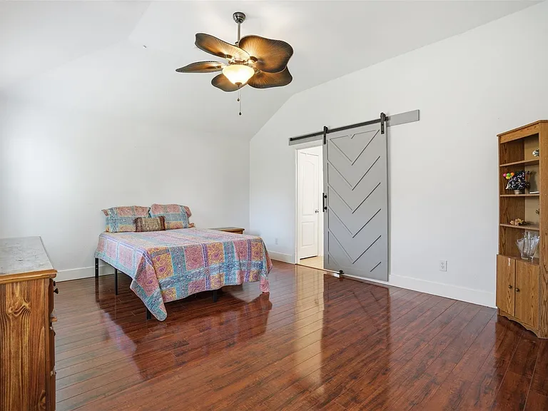 14410 Long Meadow Dr — Photo 15
