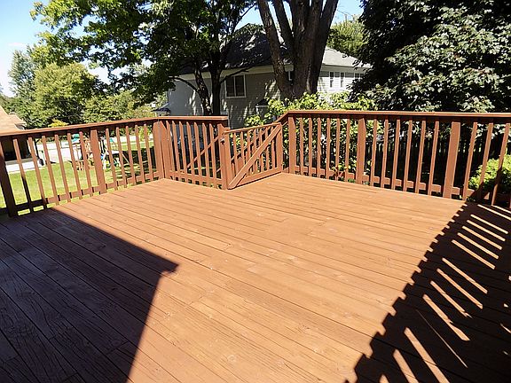 18 x 17 deck