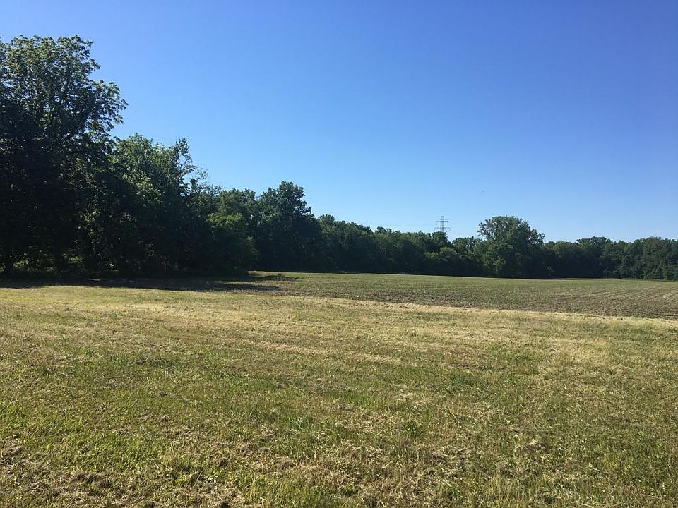 2nd image of 1400 Hinchman Rd