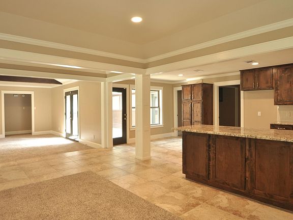 2nd image of 2853 Brookshire Dr