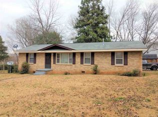 3200 Searcy Dr NW, Huntsville, AL 35810
