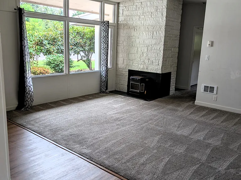 2990 Tomahawk Ln — Photo 5